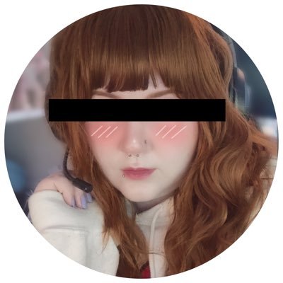 Hi I’m Scarlett! I love horror, gaming and anime🔪🌸 🔪Bi 🔪18+ 🔪 £ScarlettScreams   https://t.co/g0z4XpLL4F https://t.co/zSGFPufPp7