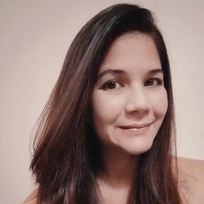 Maestra, crochetera, trabajadora incansable, revolucionaria y chavista.