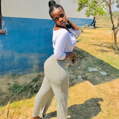 Gontse_Segodi's profile picture. TUMI'S HAIR WITH FLARE
If interested contact : 0720656182