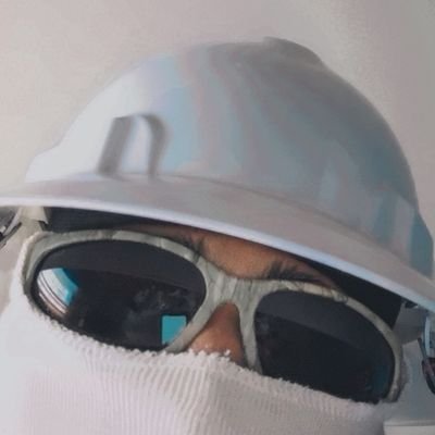 santanday's profile picture. daythan