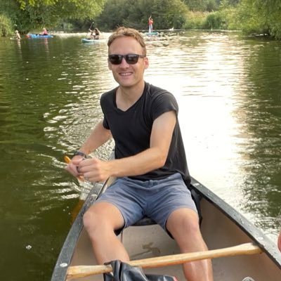 Innovator, technologist, Co-founder and Solutions Director @EverywareUK, Underwater adventures and connecting with nature on a canoe!