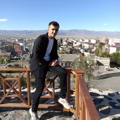 Mardinl4721's profile picture. KaranIıkIar rehin aIsa da zanIı düşIerimi, kraIı da geIse kirIetemez kurduğum hayaIIeri.
Atatürk Üniversitesi

Matamatik bölüm