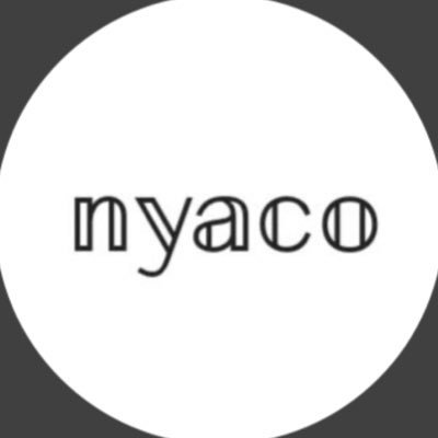 第57回宣伝会議賞ファイナリスト&第58回CMゴールド受賞。コピグラ第6回&第21回&第35回準グランプリ。オトダスのキャッチコピー優秀賞。TOKYO FM ラジオCMコンテスト優勝。KNBラジオCMコンテスト2022協賛社賞。一行タクシーOAC奨励賞。one womanアワード入選。元大阪人。ただの主婦。猫好き。