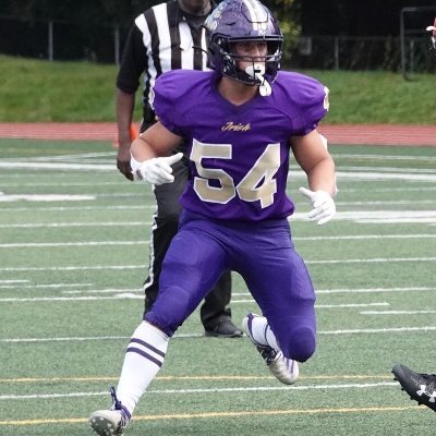 Vancouver College Football | Varsity Captain | LB/RB #54 | 5'10 215lbs|SFU Commit| 3.7 GPA| 40 yard dash 4.6, Bench Press 335, Squat 505- Conference All Star