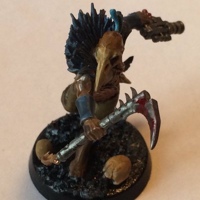 I’m Daz! I recently got back into miniatures as a hobby. This is a record of my attempts at sculpting and painting minis! He/They