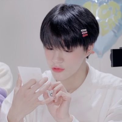 bemineee___'s profile picture. hii!!
akun buat baca au!!!