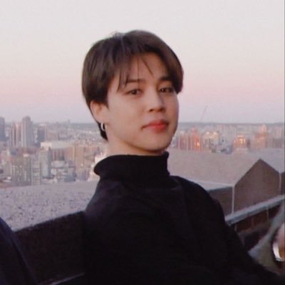 lifejmin's profile picture. rest.