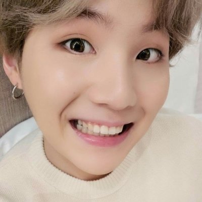 “すべて for you 答えなんて なくていい全ては 君の笑顔の中にある” | ⟭⟬ : ⟬⟭ | 25 | @BTS_twt ❄️