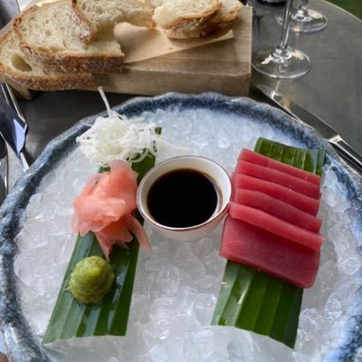 LeiSure_seen's profile picture. Fresh look at the food, drink & leisure scene as we see it.
Honest reviews, real pictures and straight up opinions.