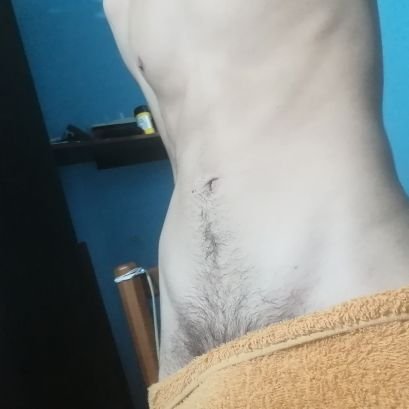 Soy twink versátil, me gusta el sexting, manda DM, bi