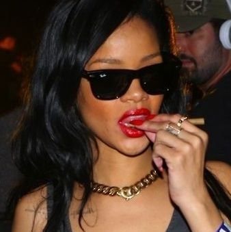 zjmoneyx's profile picture. why's it gotta feel like i'm walking a tightrope?ؘ