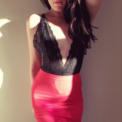 https://t.co/7a1E7HPuHx Experienced British Cam Model
https://t.co/VLaeyLSw6m Watch & Chat with me! https://t.co/NDV9hUWYfM