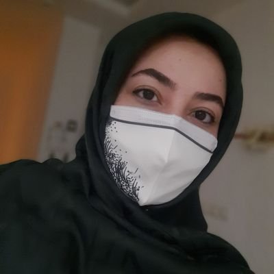 Maryabigdeli's profile picture. ما فقط قطره ای هستیم در این بیابان دنیا