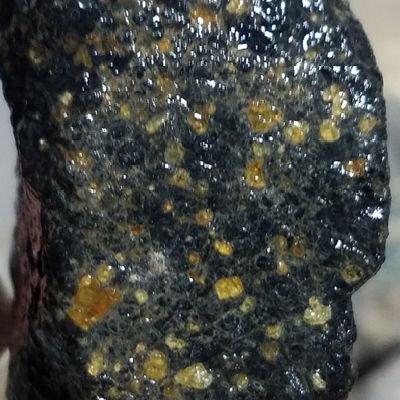 KYltdobshSrbTqS's profile picture. Precious stones and meteorites