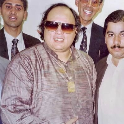 CA Finalist        

                    Account dedicated to the legend Nusrat fateh Ali khan 💟
Youtube : https://t.co/PF1uSLbnlP