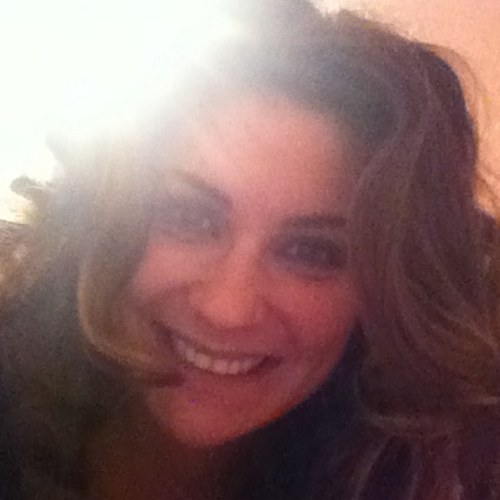 alinema0206's profile picture. 