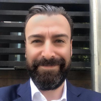 realalibaba's profile picture. L'art est long et le temps est court.