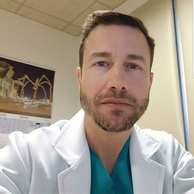 An Interventional Radiologist eager for knowledge!
Motorbike rider and dedicated tennis and padel player!