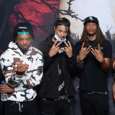 follow the gang: @TCfrmhonorroll @2little_515 1400slim @honor.rollrecordings@gmail.com