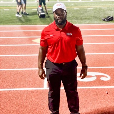 Coach Font✖️ Profile