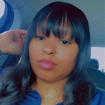 SC: shianee_mariee IG: _shiane.banks 🌈