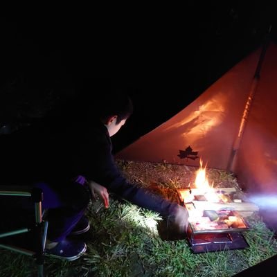 rikuyodoreturn's profile picture. キングダムとキャンプはまり親子。小学校6年生(2020,4)の息子と父ちゃんと三人家族。柴犬大好きな息子。人ん家の犬を散歩してる程。しかも数件、、、、