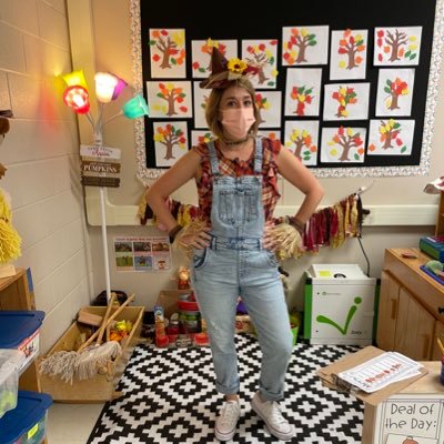 NormandyPorter's profile picture. Teacher, mom