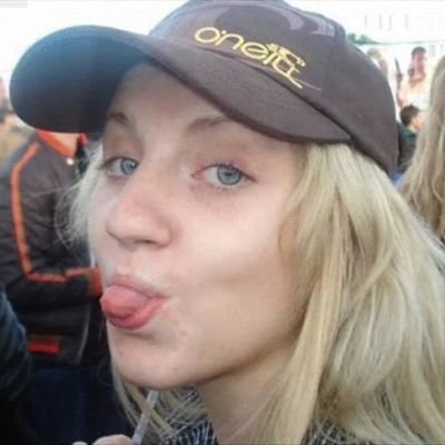 xlinnystan's profile picture. • she/her