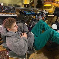 agus (@nexttolwt) 's Twitter Profile