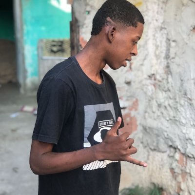 CharlesDiniz12's profile picture. meu coração é só felicidade vem ser feliz você também❤