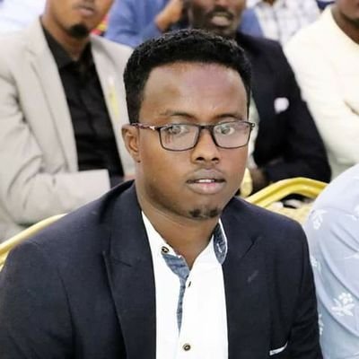 ApdizamedB's profile picture. Qawsaar Qaran