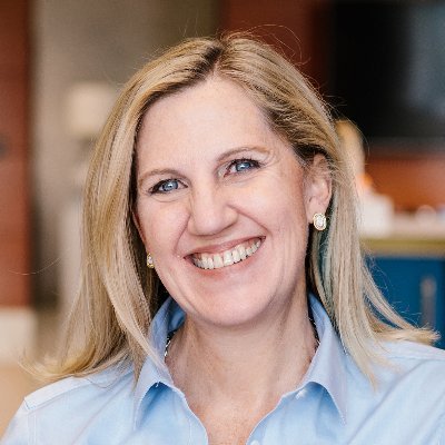 Helping Industrial Biotech B2B companies chose between a Blockbuster or Netflix mindset, aka product-centric or customer-centric mindset.