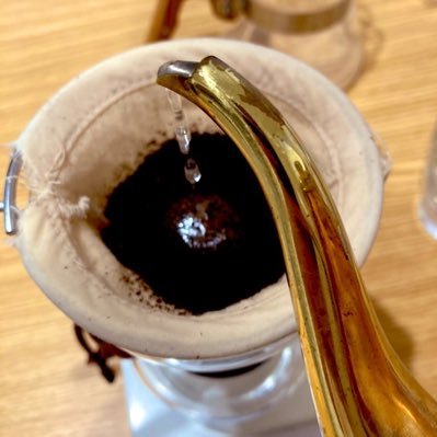 趣味はコーヒー。日々の珈琲を発信。ほとんどドリップと焙煎の投稿しかしませんがよかったらフォローお願いします