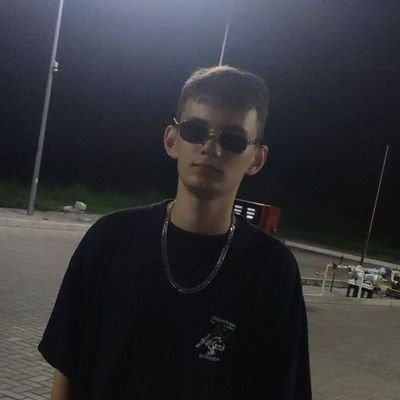 whyDekstor's profile picture. Последний хранитель бесполезной тайны