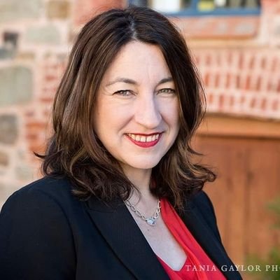 BattamsSamantha's profile picture. #AProf #PublicHealth #Policy #Sociology #Environment #Equity #PAFC #Feminist #History #Author #TrueCrime  #TheSecreArtOfPoisoning