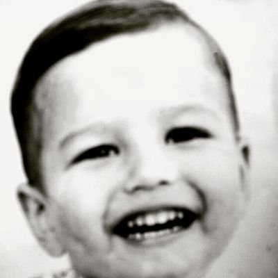 Con el Corazón en la izquierda. Chávez por Siempre. Si me sigues te sigo de vuelta...