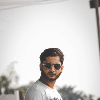 Karan56069357's profile picture. 