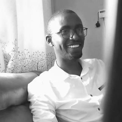 MwamiWambi's profile picture. Digital Publishing Guru, Editor @SolutionsNowAFR, Founder @EastAfricaDaily & @UgOilJournal | I am not my publications 😊