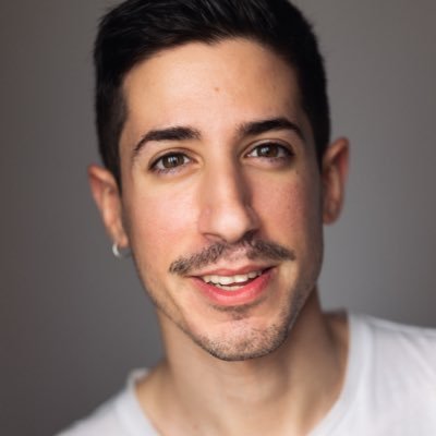 #Actor Musician @CSSDLondon MA Acting Classical. Greek Palestinian with a BA in English and an obsession with accents. Rep'd by @CareyDoddAssos @CareyDoddVoices