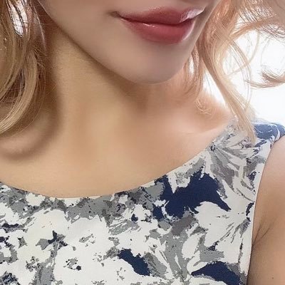 麻布十番 メンズエステRegina 水澤カレンです🌟 年内卒業🌟 残り少ない期間ですがお会いできればと思います❤️ ご予約はお店08026842525までお願いします❤️