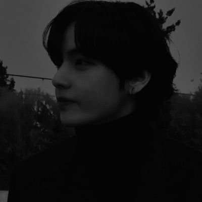 #jimin:«Be what you want to be;not what the others want to see...»
ᵃᶜᶜ²:@Armybutter2013