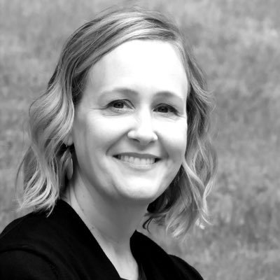 LauraCardinal13's profile picture. Clinical Social Worker | I love sports❤️