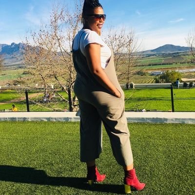 khuthee_lee's profile picture. 