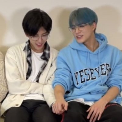 อยากติ่งก็ติ่ง ❤️🩵🧡