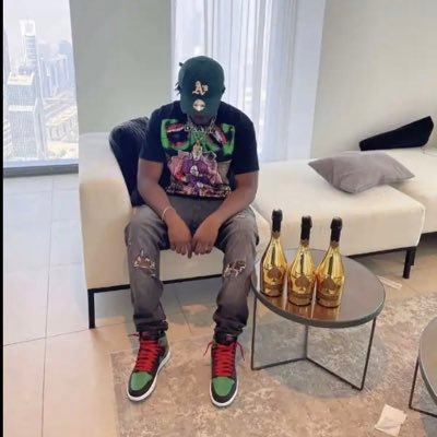 Twojs11's profile picture. 