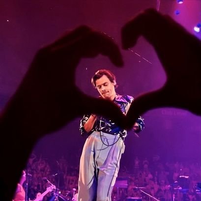 Mildred47961172's profile picture. 