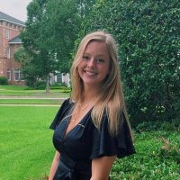 Lauren Elizabeth (@writtenbyleh) 's Twitter Profile