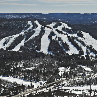 The official Twitter of Searchmont Resort. 700 feet of vertical mountain terrain. Long runs, short lift lines, real snow. Good people, Good music, Good times!