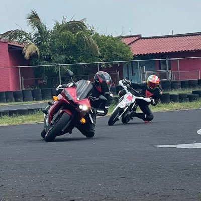 HomsFuentes's profile picture. Cybersecurity |Hip Hop | Aviation | Cars |