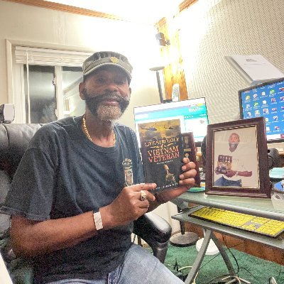 AuthorRowling's profile picture. Author of #LifeStruggleOfAVietnamVeteran
FB: https://t.co/sH1r1VwQpQ
#WritingCommunity #Biography #Autobiography #Nonfiction #History